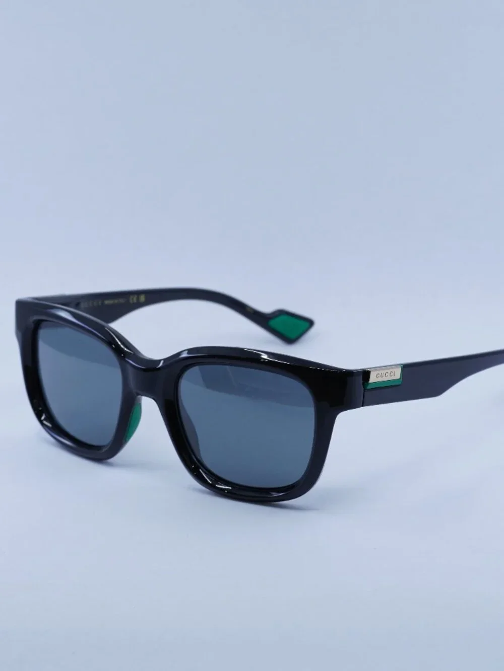 Exclusive Sale! Gucci GG1621S 001 Sunglasses Black Frame, Grey Lenses